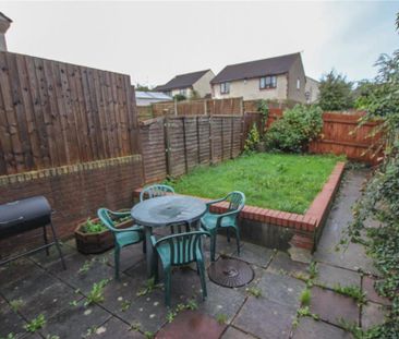 2 bedroom terraced house to rent - Photo 2