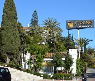 Apartment in Marbella, Costa del Sol - Photo 3