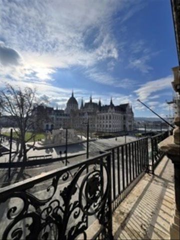 Kiadó újszerű állapotú lakás - Budapest V. kerület - Photo 4