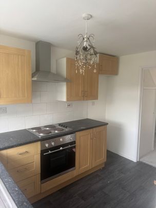 38 Grove Place, Standish, Wigan, WN6 0EP - Photo 1