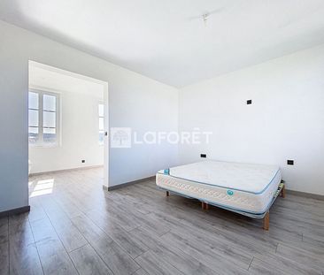 House - Photo 2