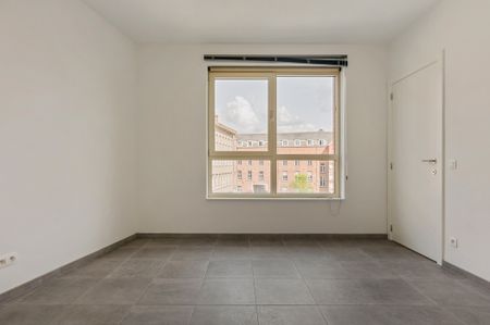 Appartement met 3 slaapkamers aan Turnova - Photo 3