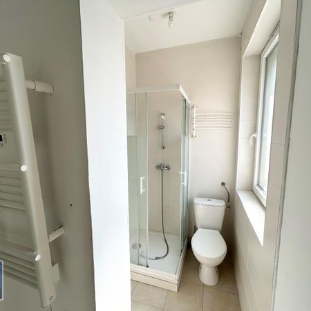 Location Appartement 1 pièce 19m² FAMARS 59300 - Photo 4