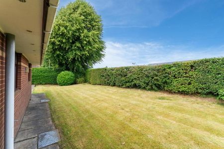 156 Gilnahirk Road, Belfast, BT5 7QQ - Photo 4