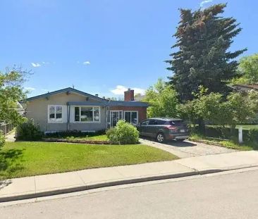 Thorncliffe newly renovated 2-bedroom legal suite for rent | Calgary - Photo 1