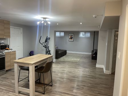 For Lease - 47 Ladyslipper Court, Markham, Ontario - Photo 3