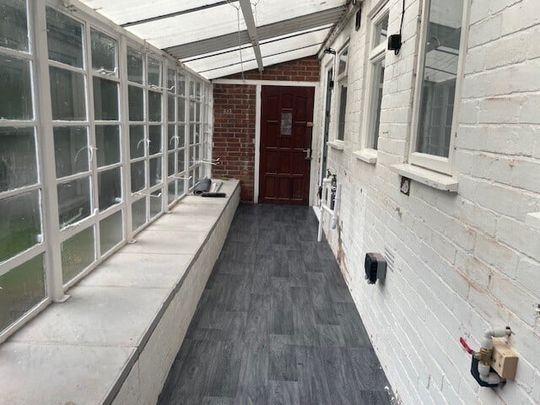 Church Street, Worksop, Langold - Photo 1