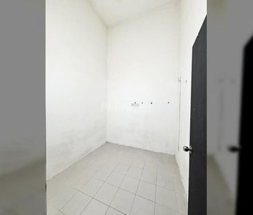 PARTIAL FURNISHED | 1 Storey Terrace Taman Halijahton Telok Panglim... - Photo 1