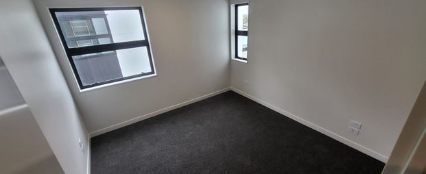 203/28 Shortfin Place, Flat Bush, Auckland - Photo 1