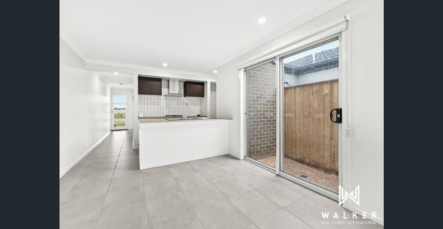 Modern Living Home! - Photo 1