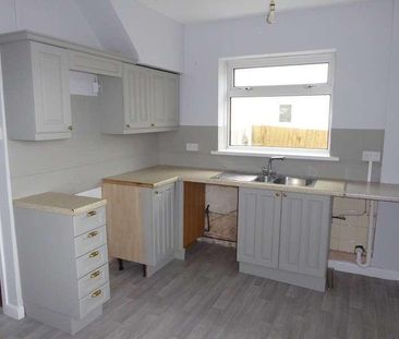 Mount Earl, Bridgend, Bridgend County, CF31 - Photo 5