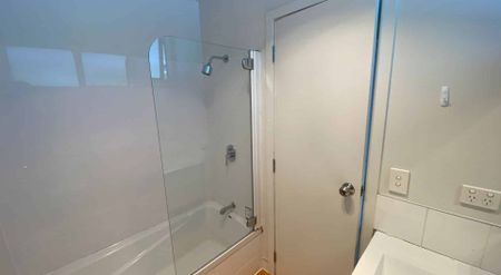 Frankton Studio - Photo 5