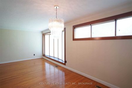 For Lease - 438 Lynett Crescent, Richmond Hill, Ontario - Photo 2