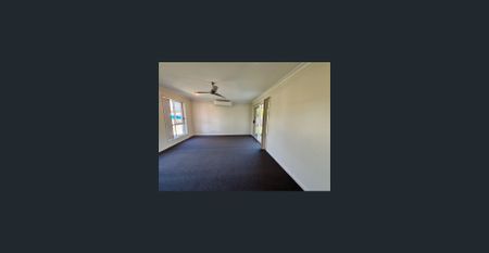 Modern 4 Bedroom Home in Peaceful suburb Glen Eden - Photo 5