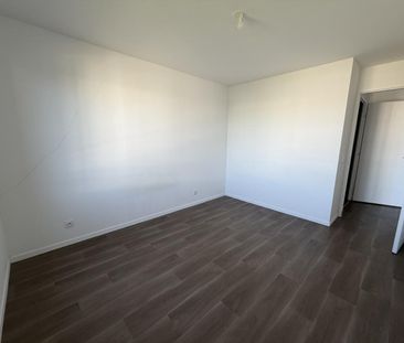 location Appartement T2 DE 40.19m² À MONTLHERY - Photo 1