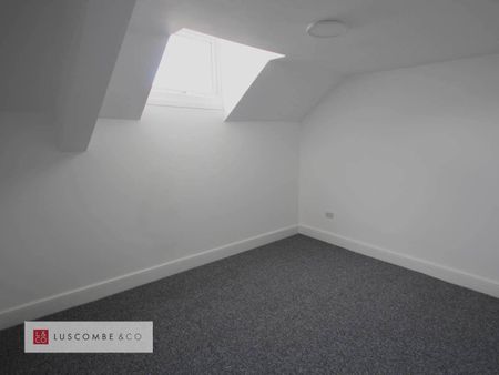 Clytha Square - Photo 3