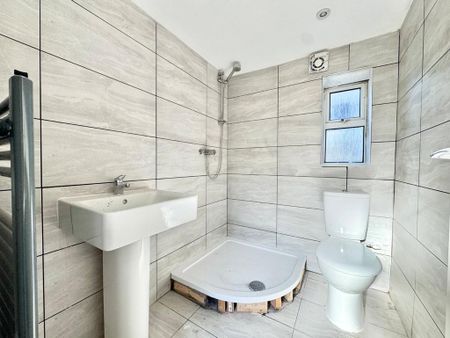 1 bedroom end of terrace house to rent - Photo 2