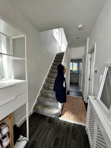 Room in a Shared House, Lakehall Gardens, CR7 - Photo 5