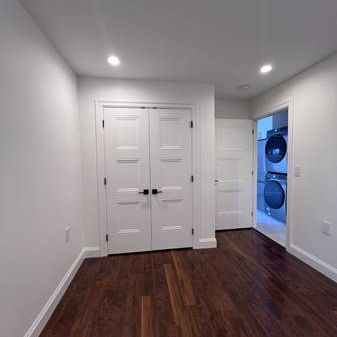 Brand new 2 bedroom 1 bathrooms basement available now - Photo 3