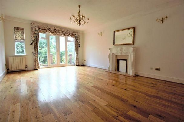 4 bedroom detached house to rent - Photo 1