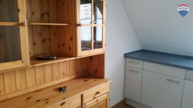 2,5 Zimmer DG Wohnung ab 01.01.2025 in Zentrumsnähe an Berufstätige zu vermieten! - Foto 1