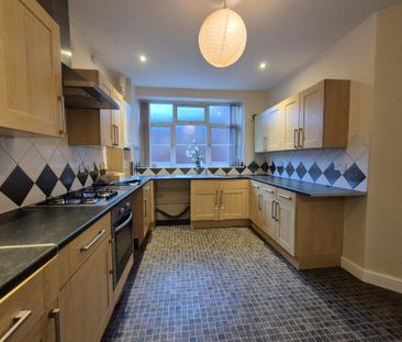 2 bedroom apartment to rent - Photo 6