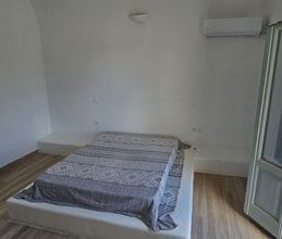 Διαμέρισμα για ενοικίαση - Σαντορίνη, - Φωτογραφία 2