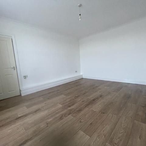 1 bedroom ground floor maisonette to rent - Photo 1