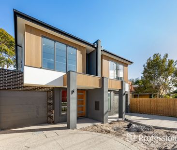“Brand New! - Stunning 4-Bedroom Family Home in Bentleigh East” - Photo 1