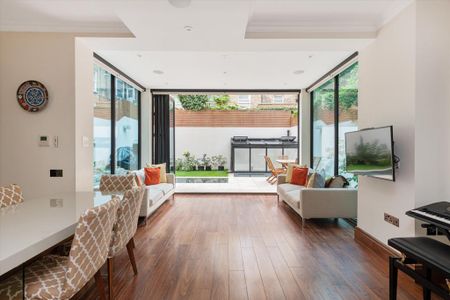 3 bedroom flat to rent - Photo 3