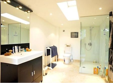 1 Bed Detached House, Goldhawk Road, W12 - Photo 3