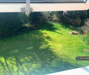 2 bedroom maisonette to rent - Photo 3