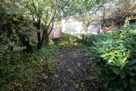 1 bedroom detached house to rent - Photo 5