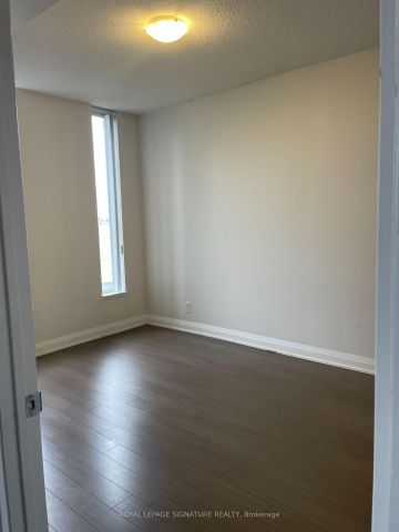 501 85 The Donway W - Photo 3
