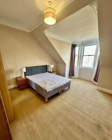 3 bedroom apartment to rent - Photo 4