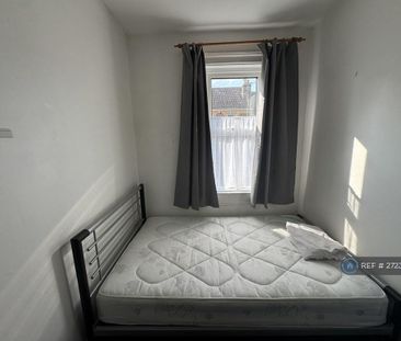 5 bedroom terraced house to rent - Photo 4