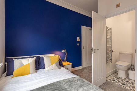 1 bedroom in a house share to rent - Photo 3