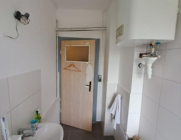4-Raum WE Kamin Wohnküche 2 Bäder, Altbauwohnung - Photo 1