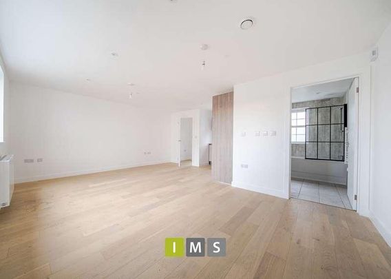 Kingsclere Road, Bicester, OX26 - Photo 1