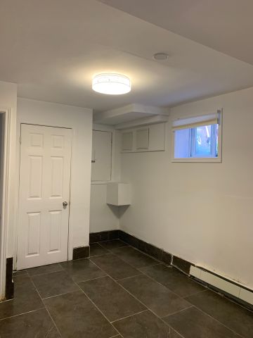 For Lease - 23 Garner Avenue Unit# BASEMENT, Welland, Ontario - Photo 4