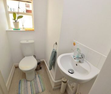 Codrington Street, Newtown, Exeter, Devon, EX1 - Photo 3