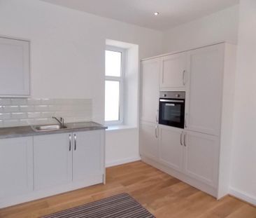 3 bedroom maisonette to rent - Photo 5