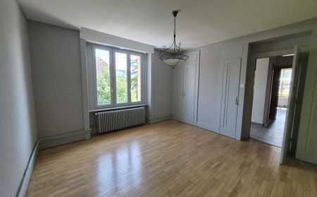 PONTARLIER - T5 ~~QUARTIER CALME - PROCHE CENTRE VILLE - Ap - Photo 3