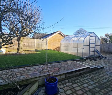 Four bedroom Detached House - Photo 1