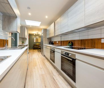 1 bedroom in a house share to rent - Photo 6