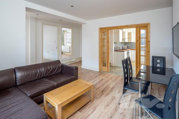 2 bedroom apartment to rent - Photo 1