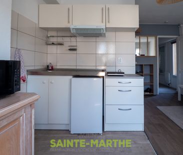 A LOUER - T2 MEUBLE CENTRE VILLE NIORT - Photo 5