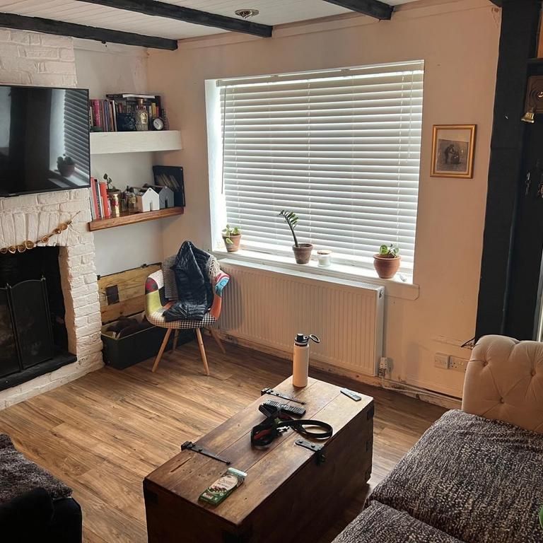 2 bedroom terraced house to rent - Photo 1