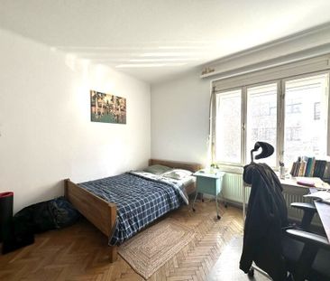 Schöne Altbauwohnung mit 2-Zimmer-Wohnung mit separater Küche in Gr... - Photo 5