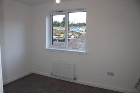 2 bed terraced house for rent in Fernieside - Photo 2